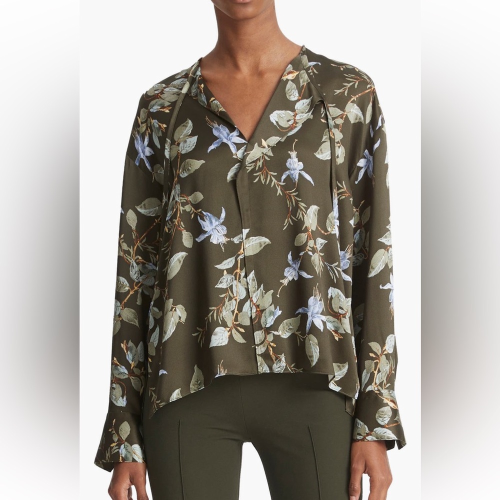 Vince Bellflower Drape Tie Neck 100% Silk Blouse, NWOT, never worn, medium